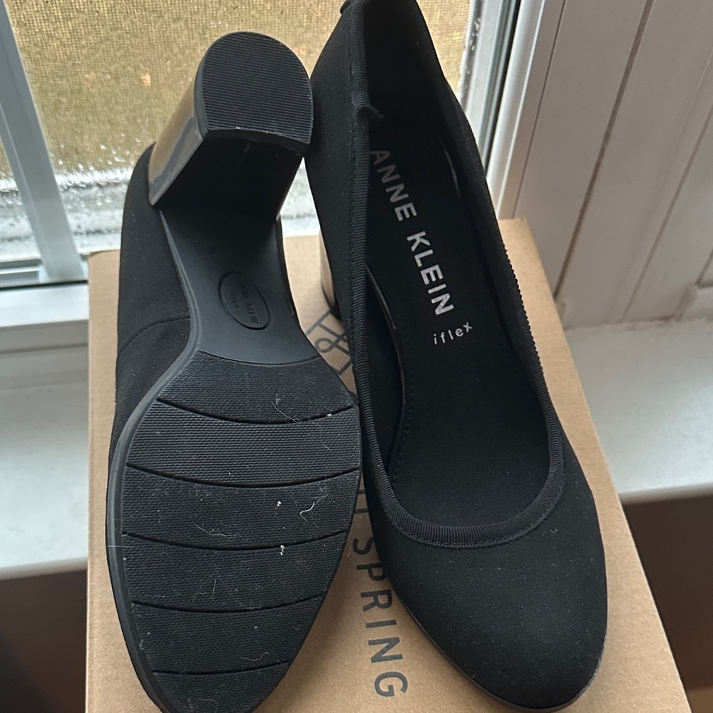 Anne Klein Black Heeled Pumps iflex - Picture 4 of 4
